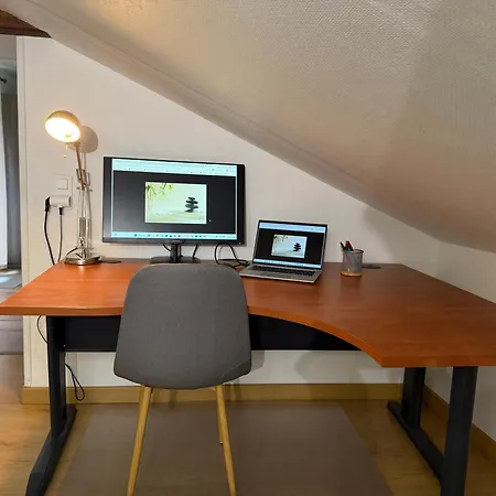 Climatise - Wifi Fibre - Calme - Centre Apartment Carmaux