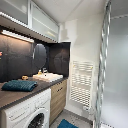 Climatise - Wifi Fibre - Calme - Centre Apartment Carmaux